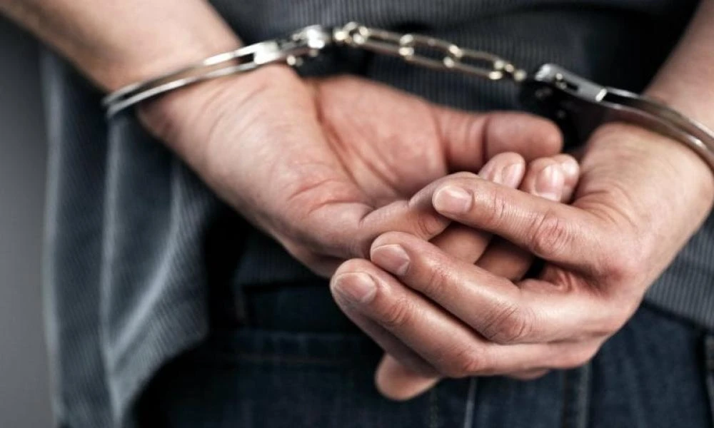 Ηράκλειο: Αυτόφωρο τρεις άνδρες και μια γυναίκα την πρώτη νύχτα του 2024